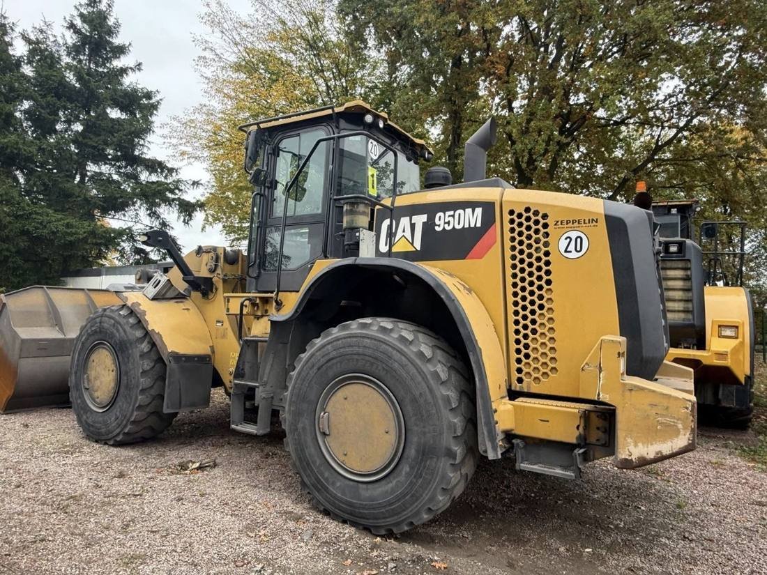 CAT 950M — вживаний фронтальний навантажувач, кейс підбору техніки