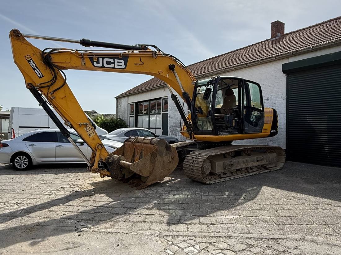JCB JS160 LC — вживаний гусеничний екскаватор, кейс підбору техніки